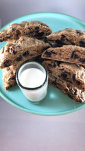 Load image into Gallery viewer, Oatmeal Raisin (12 Half Pack)