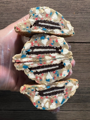America Oreo Stuffed Birthday Cake Sugar Cookie with Vanilla Chips (12 Half Pack)