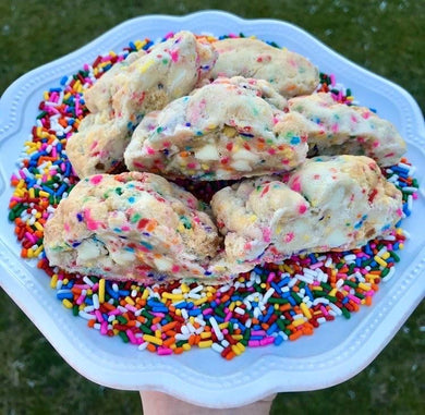 Birthday Cake Sugar Cookie with Vanilla Chips (12 Half Pack)