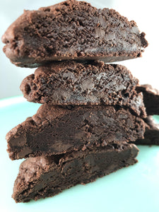 Double Dark Chocolate Chip Cookie (12 Half Pack)