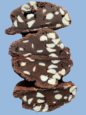 Halfsies Black and White (12 Half Pack)
