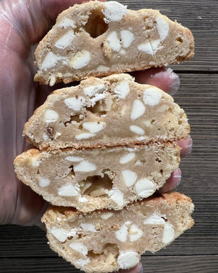 Lemon Zested Sugar Cookie with Almond Slivers (12 Half Pack)