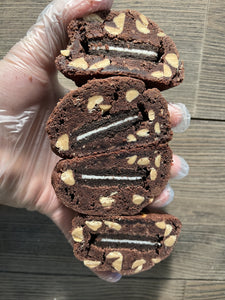 Oreo Stuffed Chocolate PB With Crushed Reese’s Cups (12 Half Pack)